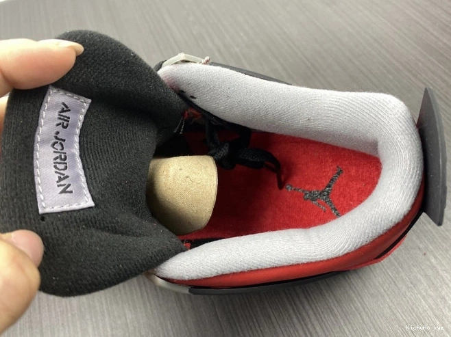 4 Jordan Retro Bravo Toro 308497-603 0812